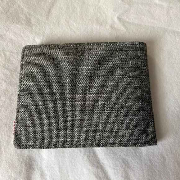 Herschel Supply Company Gray Card Holder - Picture 3 of 4
